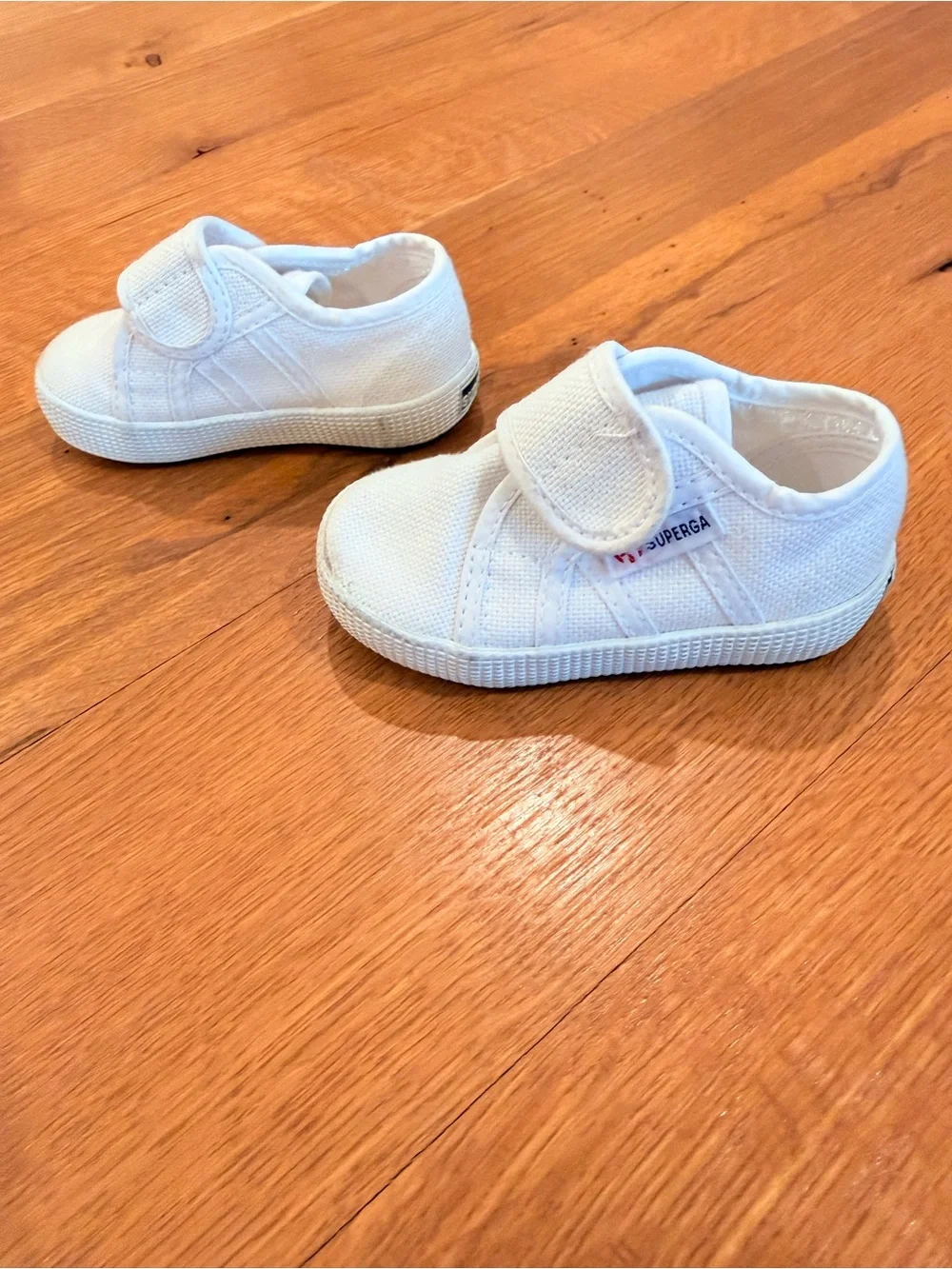 Superga great gently